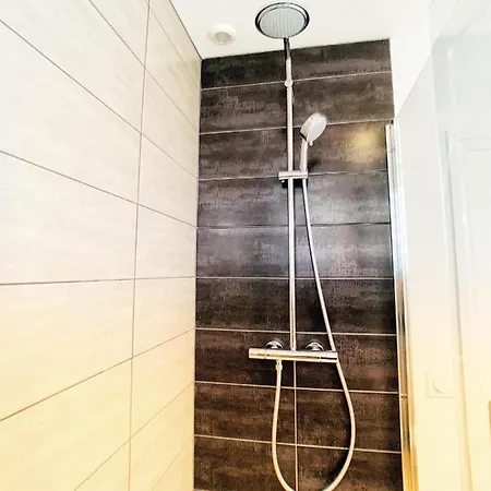 De Gout T3 42m2 Calme Privee Avec Parking Au Centre De Apartment *